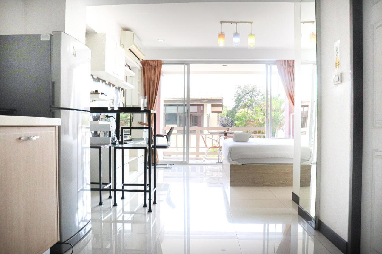 Aparthotel Baansabai Ramaiv à Bangkok Extérieur photo