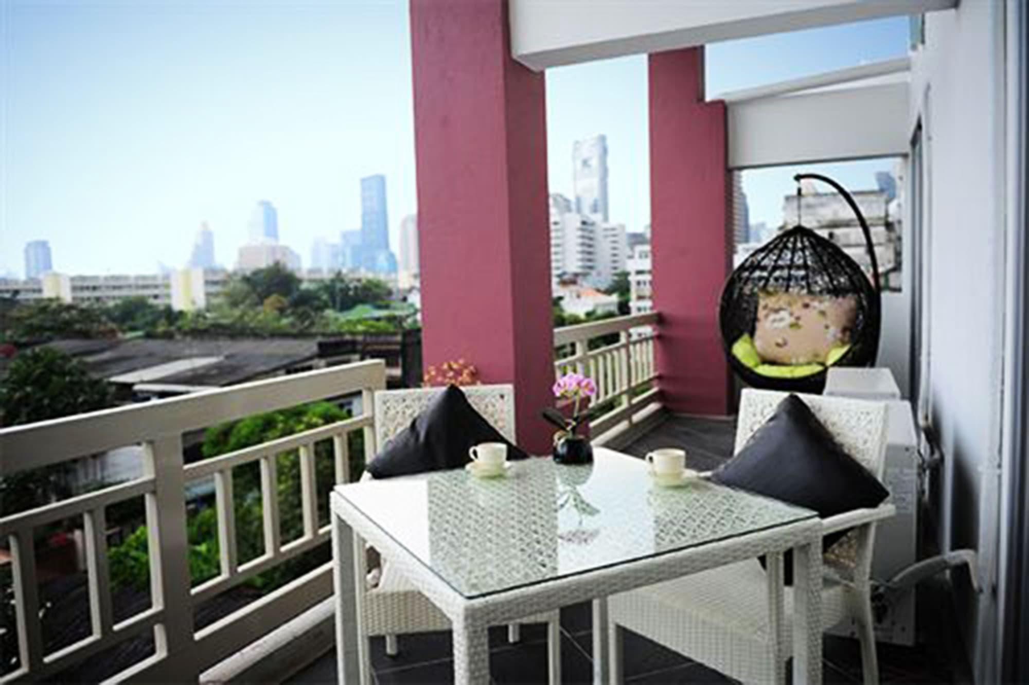 Aparthotel Baansabai Ramaiv à Bangkok Extérieur photo
