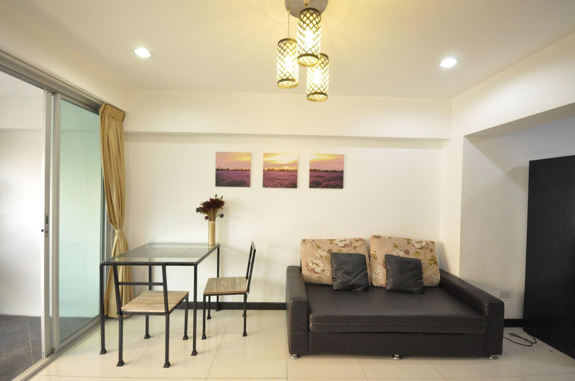 Aparthotel Baansabai Ramaiv à Bangkok Extérieur photo