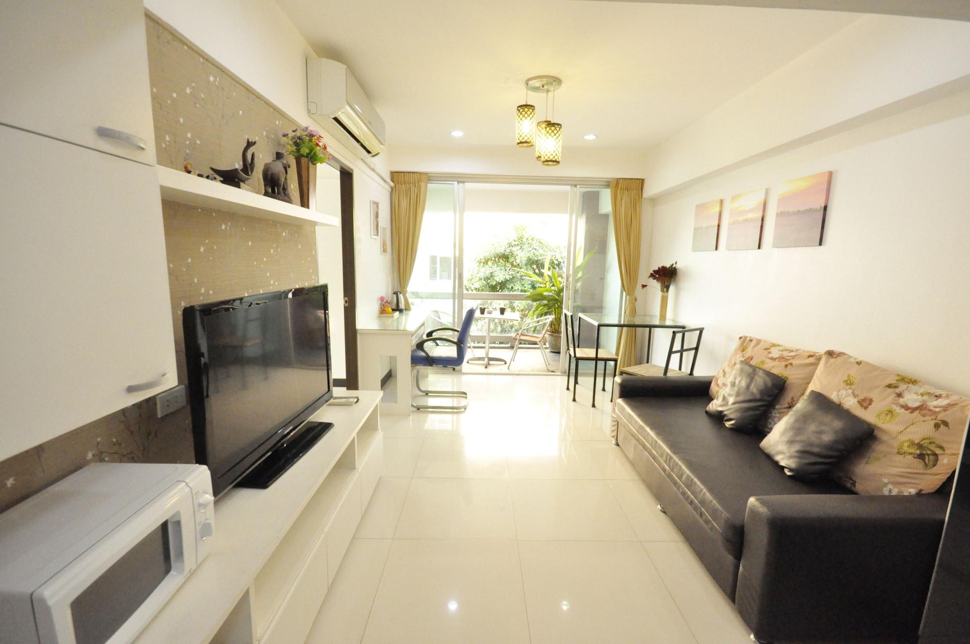 Aparthotel Baansabai Ramaiv à Bangkok Extérieur photo