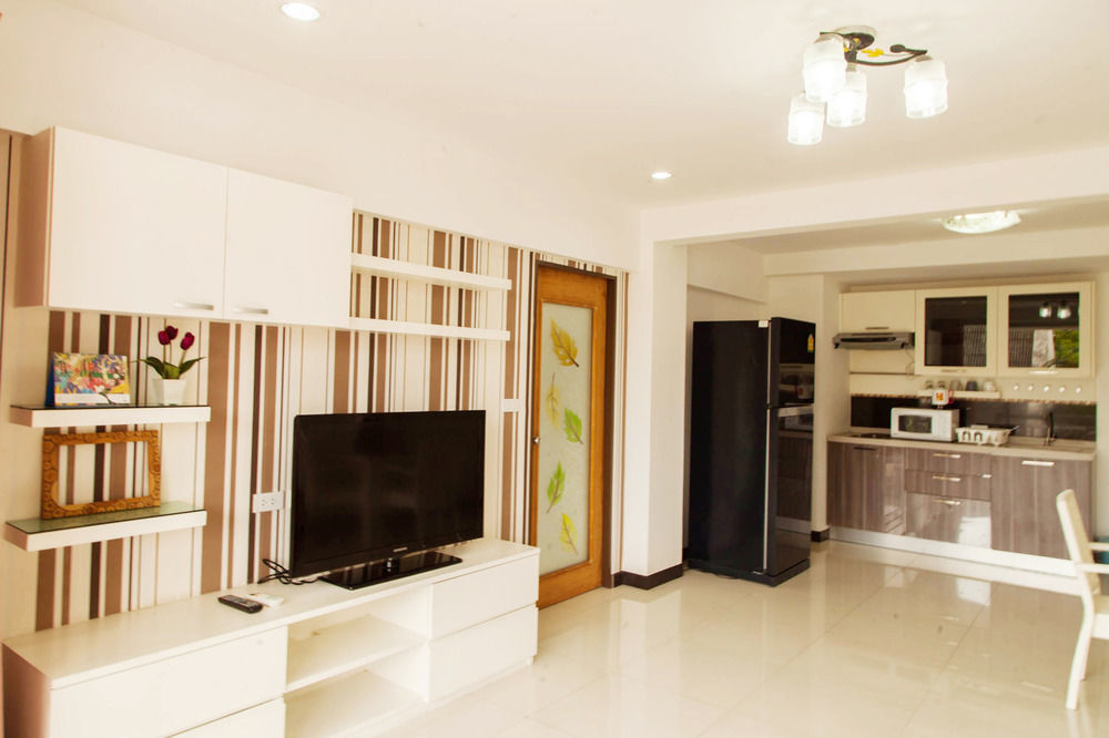Aparthotel Baansabai Ramaiv à Bangkok Extérieur photo