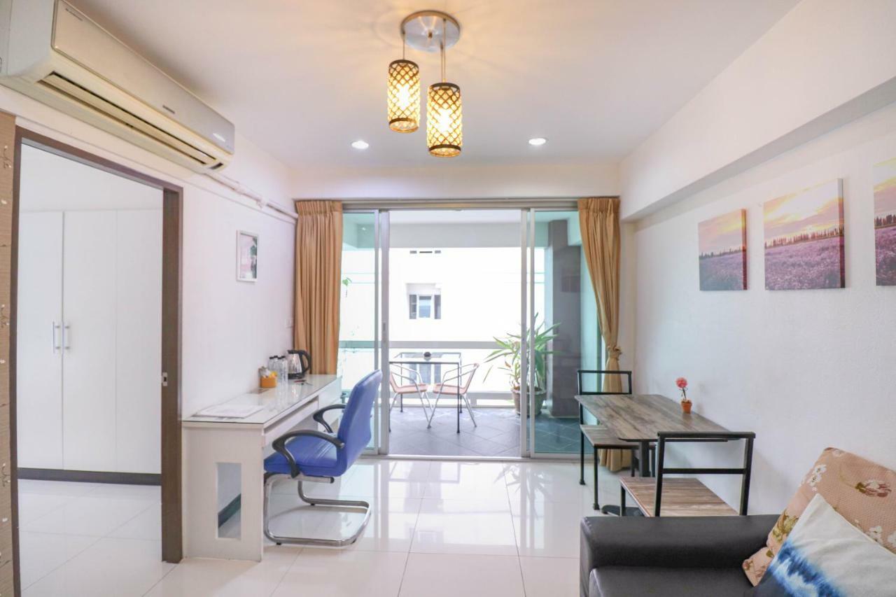Aparthotel Baansabai Ramaiv à Bangkok Extérieur photo